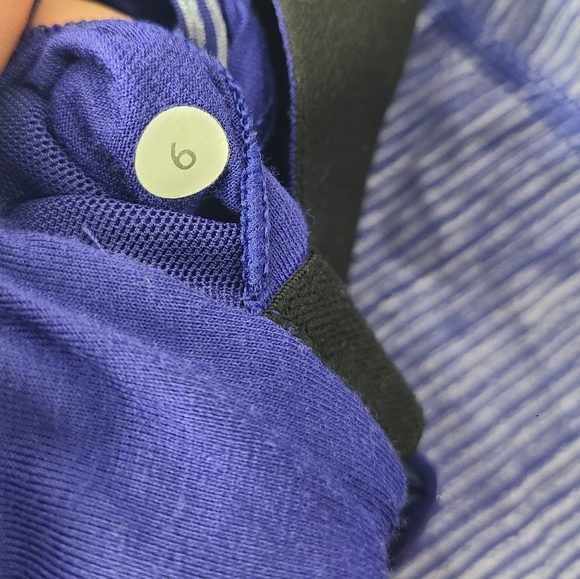 Lululemon Run: Catch Me Tank Tonka Stripe Pigment Blue size 6 - Picture 9 of 10